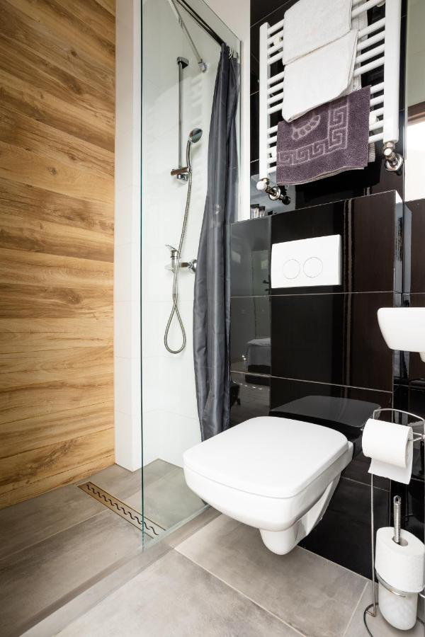 Noclegijarocin Bed & Breakfast Luaran gambar