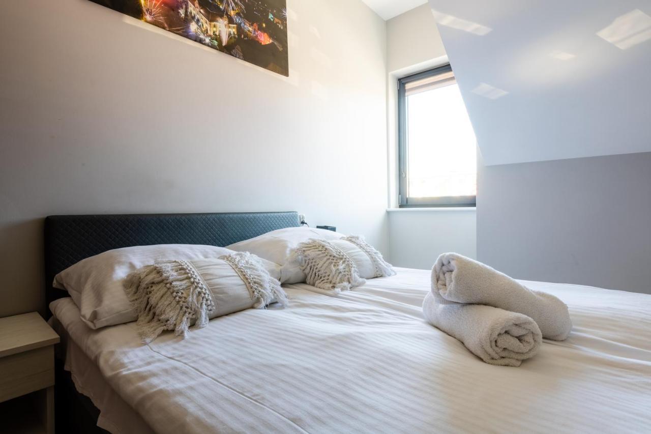 Noclegijarocin Bed & Breakfast Luaran gambar