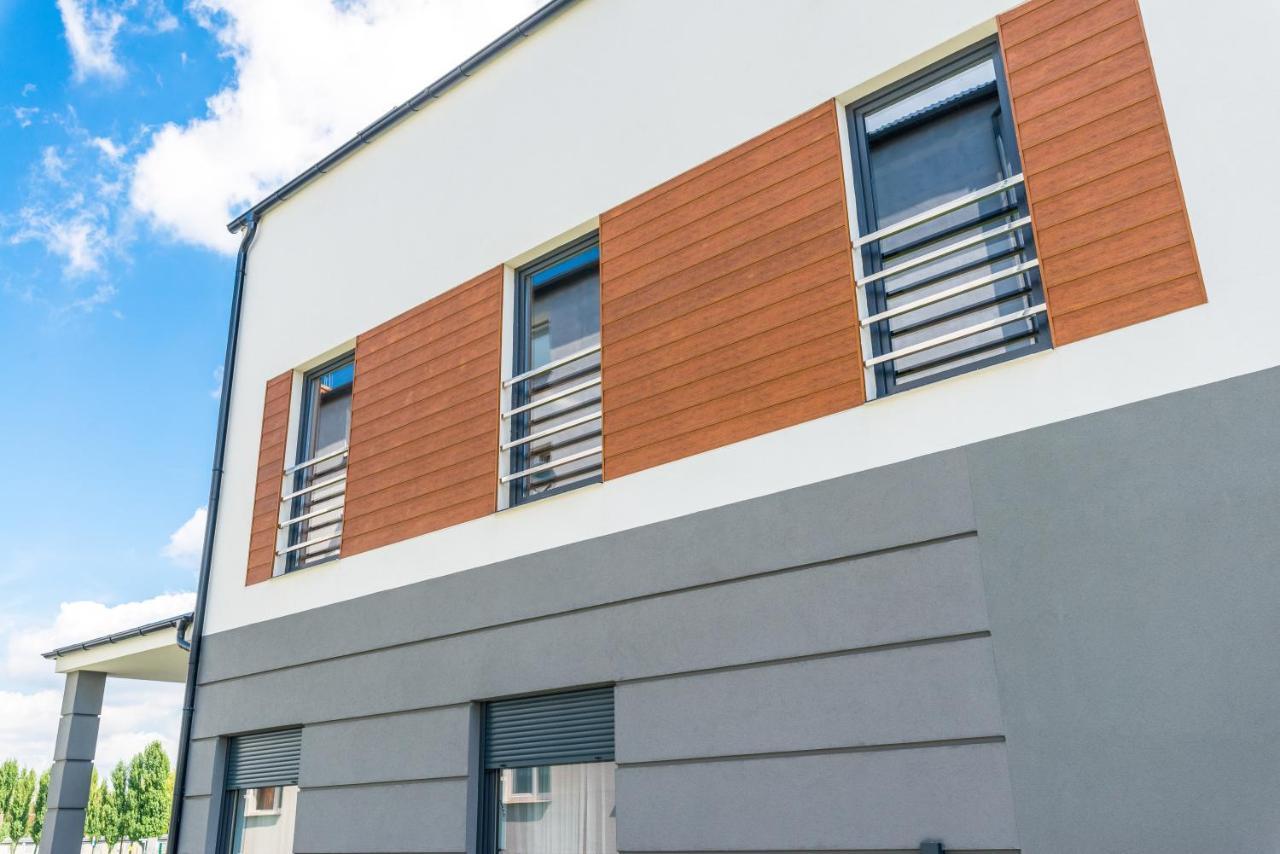 Noclegijarocin Bed & Breakfast Luaran gambar